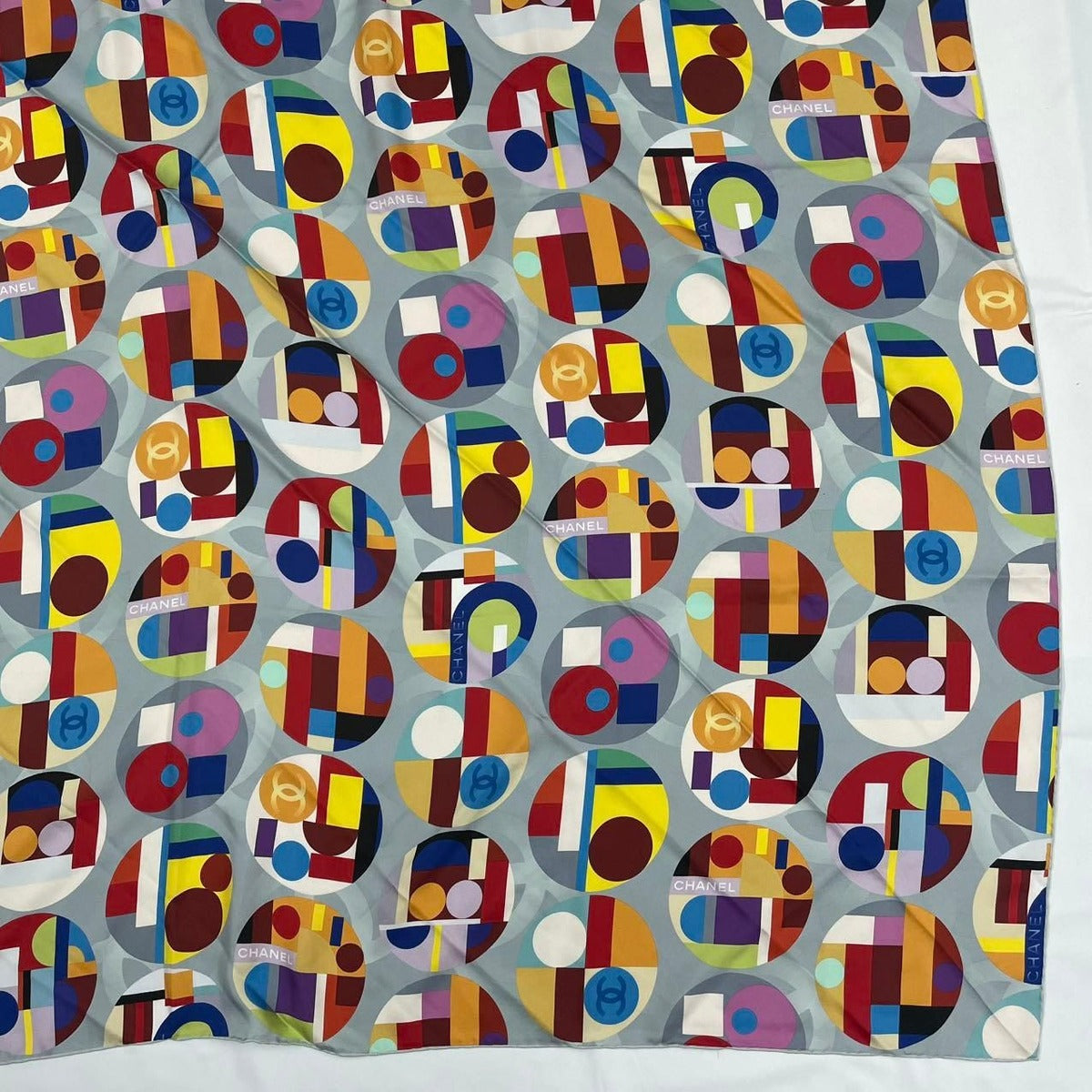 Chanel Super Large Scarf Multicolor CC Logo — view 5