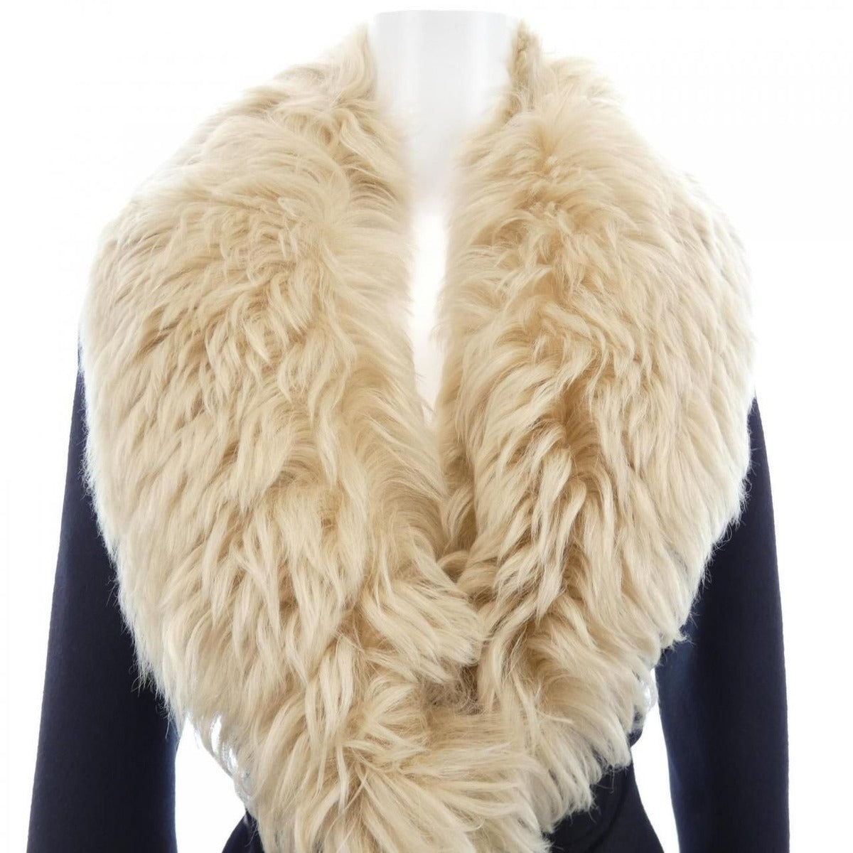 Louis Vuitton Shirring Color Belted Coat — view 5