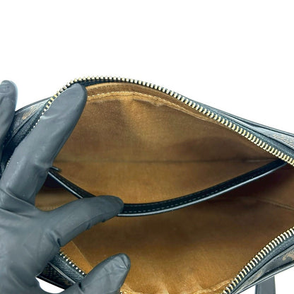 Celine Triomphe Messenger Leather Shoulder Bag — view 10