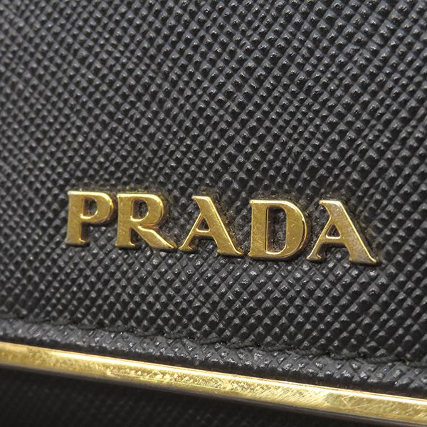 Prada Chain Wallet Saffiano Metal Shoulder Wallet Leather Nero Gold Hardware