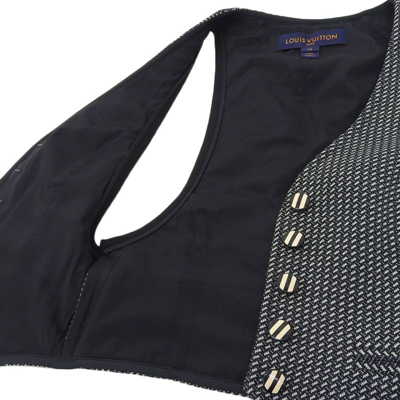 Louis Vuitton 2020ss Wool Check Vest With Gold Coin Charm 34 Women