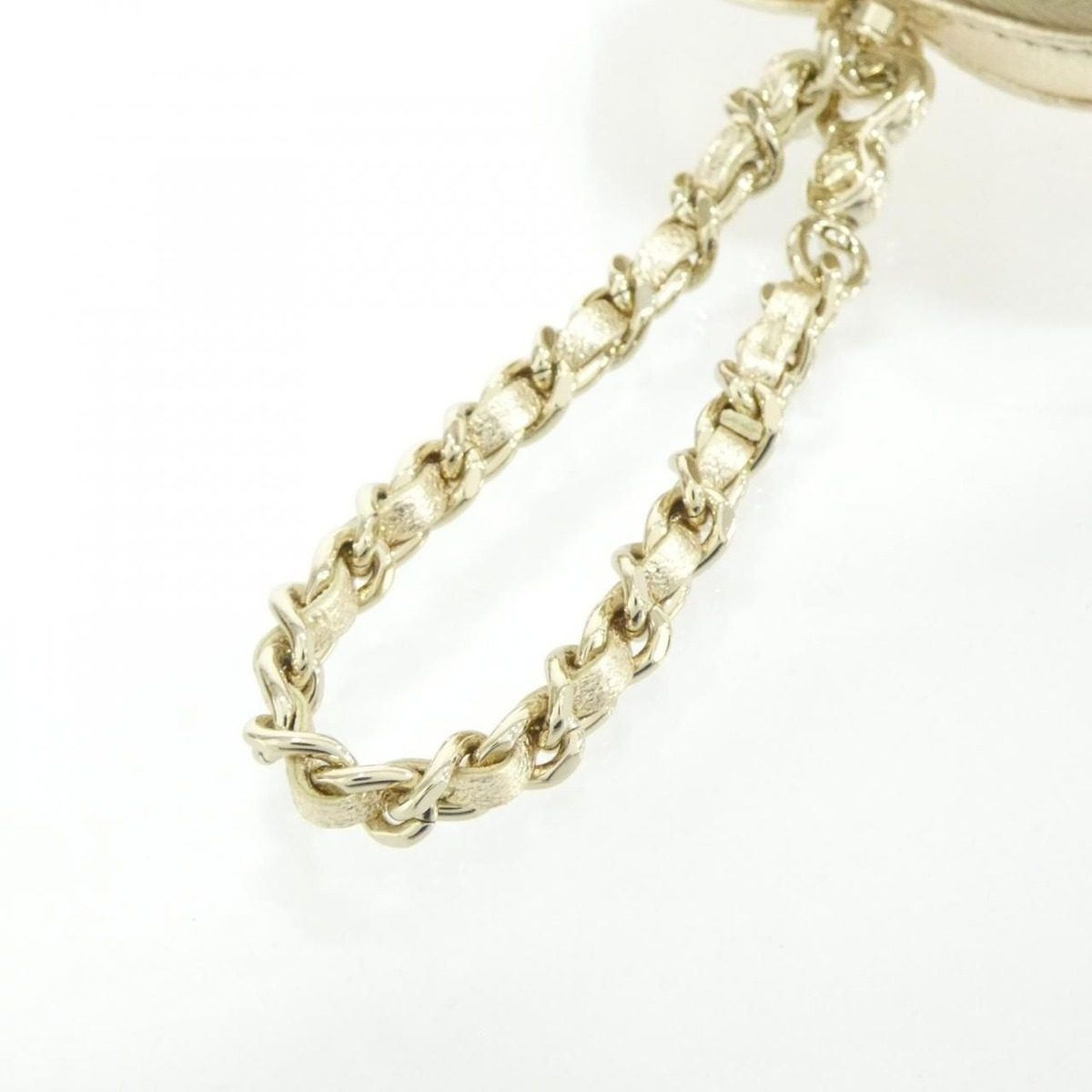 Chanel Bag Charm Handbag Gold — view 3