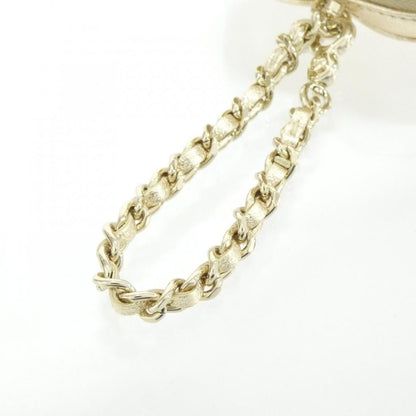 Chanel Bag Charm Handbag Gold — view 3