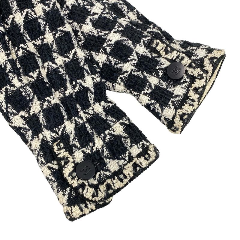 Chanel Jacket Size 42 L Women's P09771 Black And Ivory Tweed / Long Sleeves /