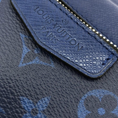 Louis Vuitton Taiga Llama Outdoor Messenger PM Shoulder Bag — view 5