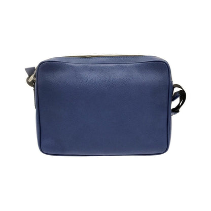 Louis Vuitton Taiga Outdoor Messenger PM Shoulder Bag — view 2