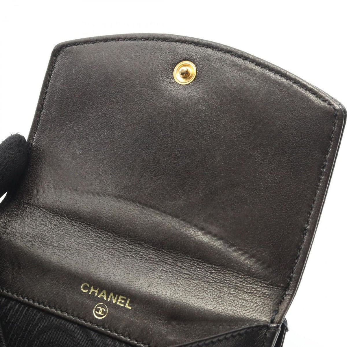 Chanel Hook Wallet CC Logo Black Caviar Leather — view 9