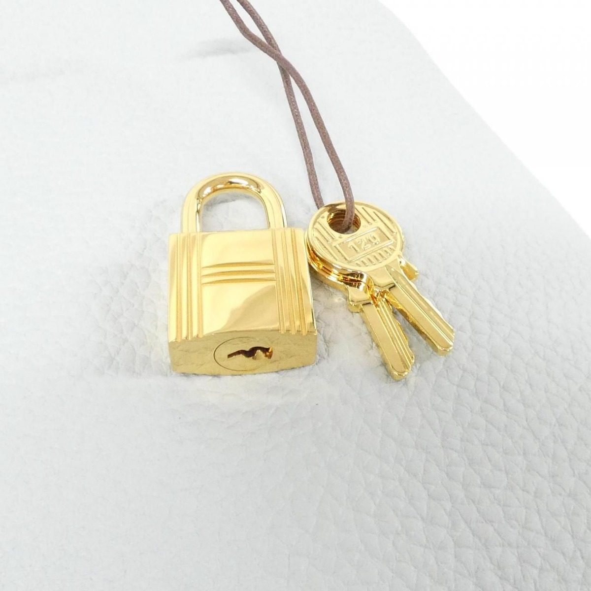 Hermes Picotin Lock MM Bag — view 3
