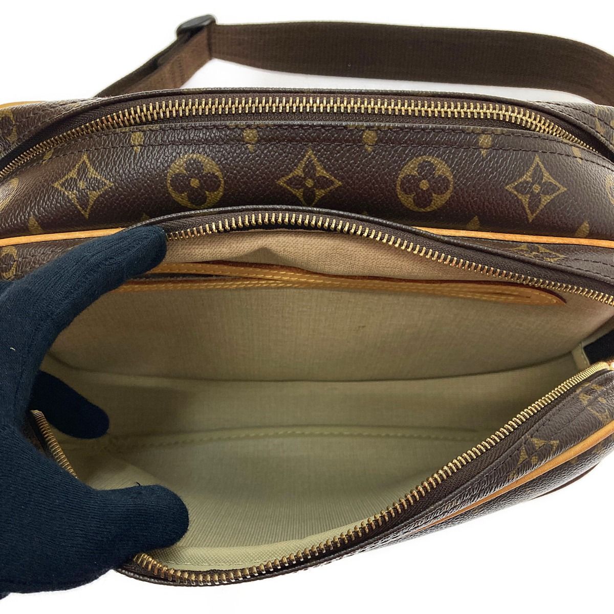 Louis Vuitton Reporter PM Shoulder Bag