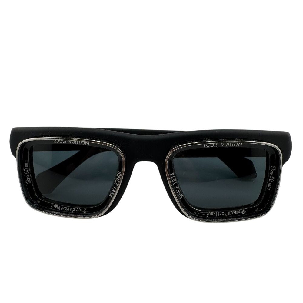 Louis Vuitton LV Supervision Sunglasses Black