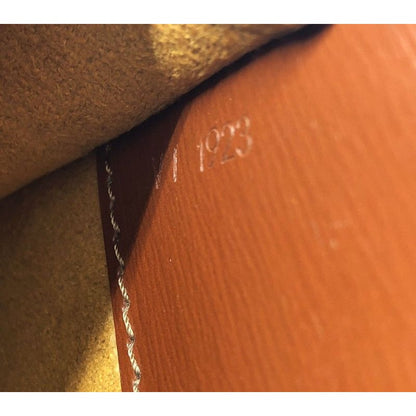 Louis Vuitton Epi Cluny Shoulder Bag Kenya Brown — view 12