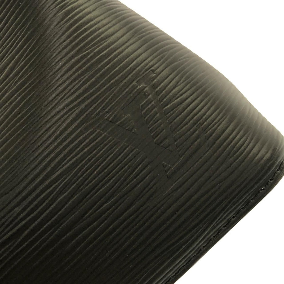 Louis Vuitton Epi Neo Noe BB Shoulder Bag — view 4