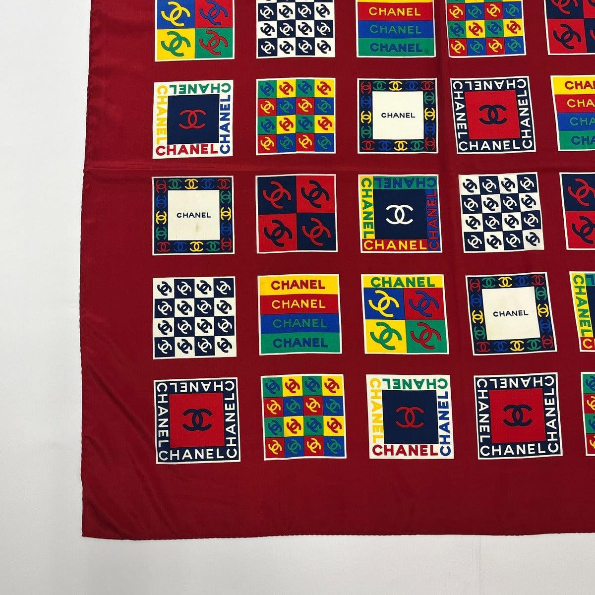 Chanel CC Logo Scarf Silk Red Vintage — view 4