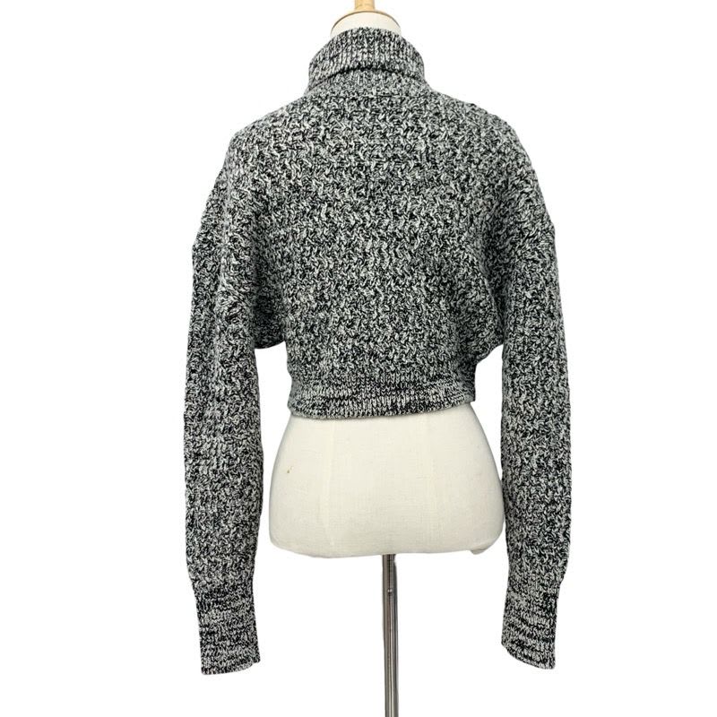 Louis Vuitton Top Wool Black White Gold Knit Circle Logo Chain Turtleneck