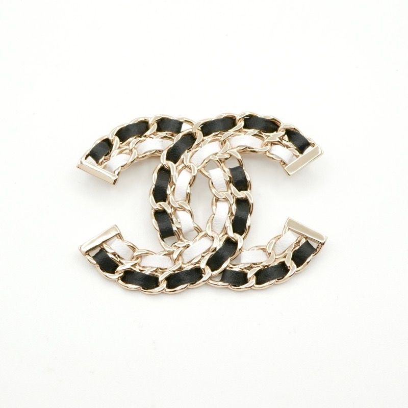 Chanel Brooch Corsage Gold Black White Here Mark