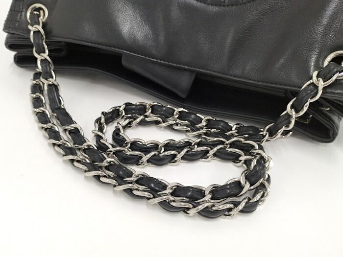 Chanel Shoulder Bag Leather Black A67172