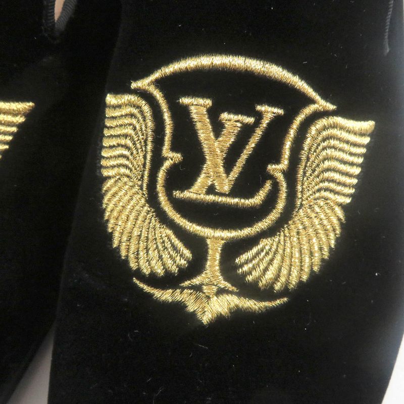 Louis Vuitton Hauteuil Line LV Logo Gold Embroidery Velvet Opera Shoes Loafers
