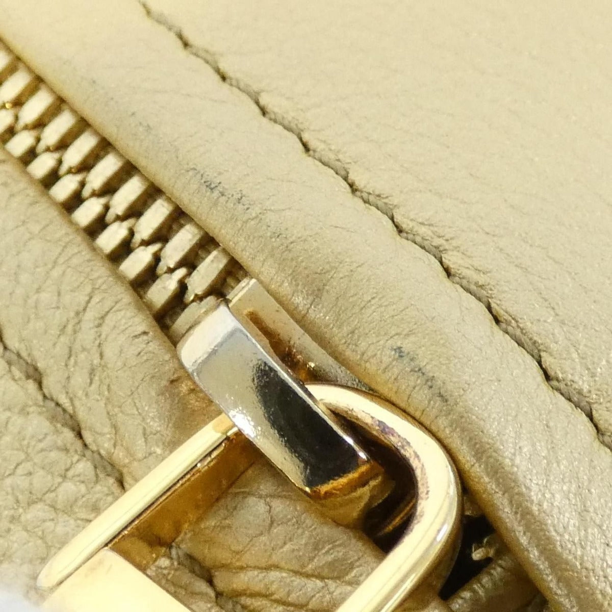 Loewe Heritage 376 70 753 Shoulder Bag — view 7