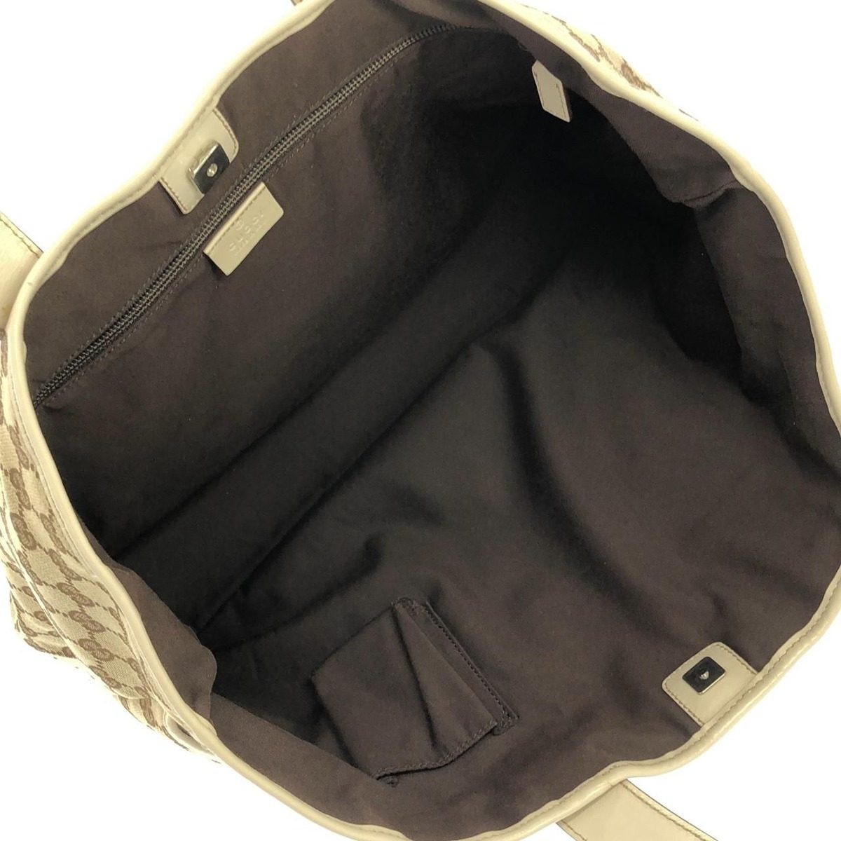Gucci Vintage Bag Handbag Silver — view 9
