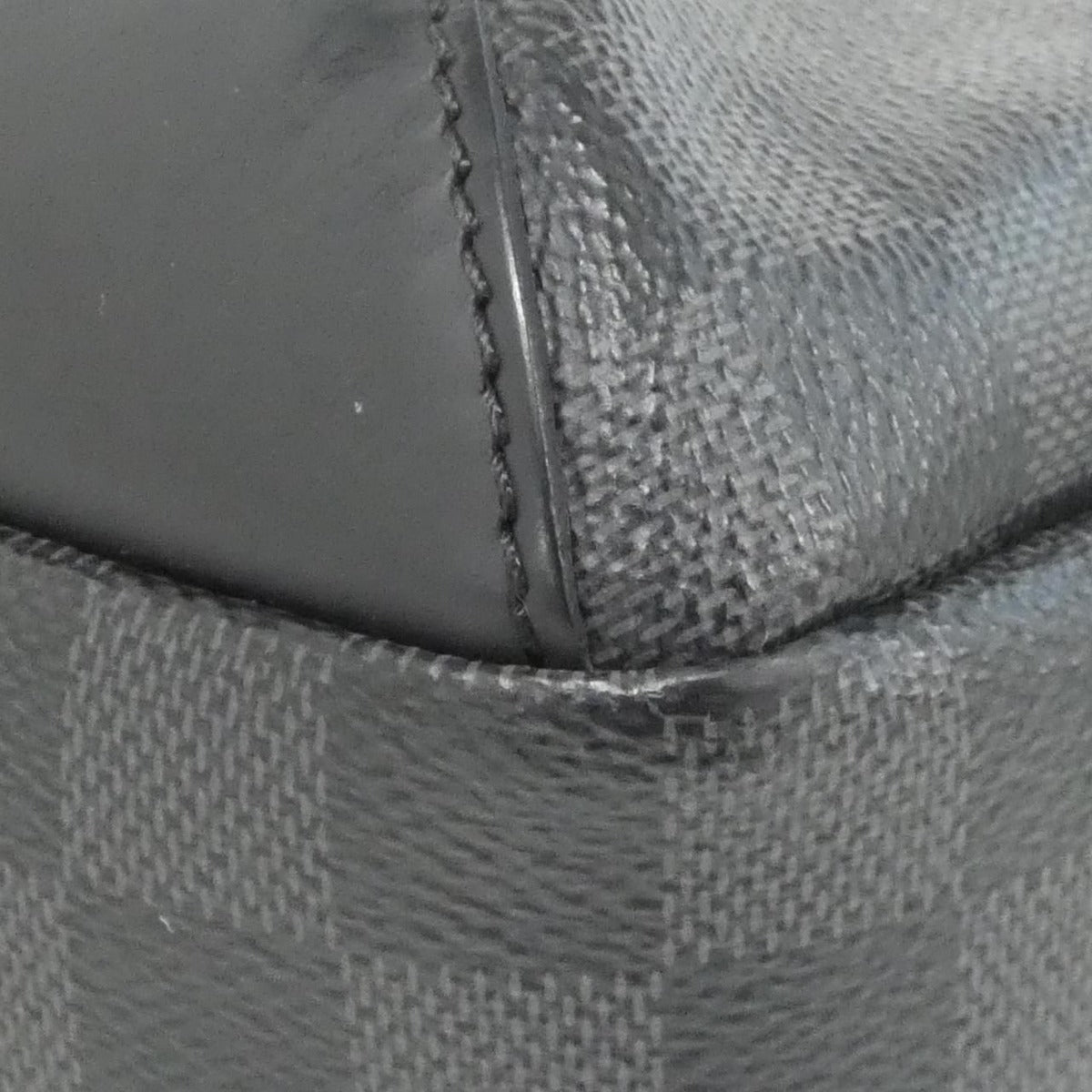 Louis Vuitton Damier Graphite Avenue Sling Bag Shoulder — view 3