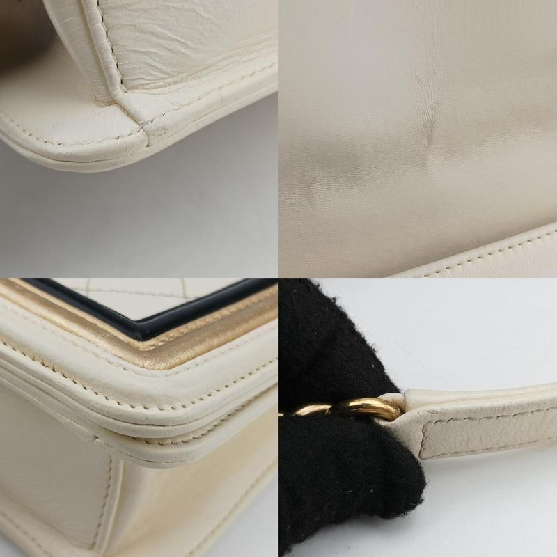 Chanel Boy Chanel White Lambskin A6754617742353