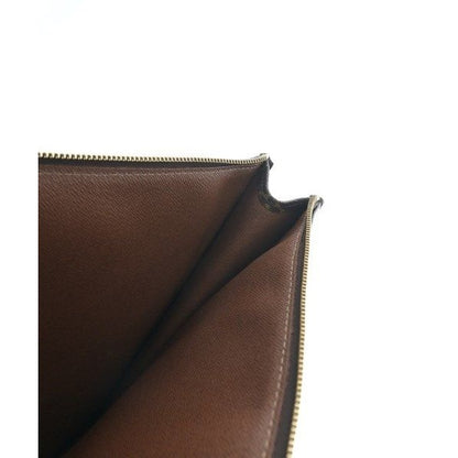 Louis Vuitton Clutch Bag — view 5