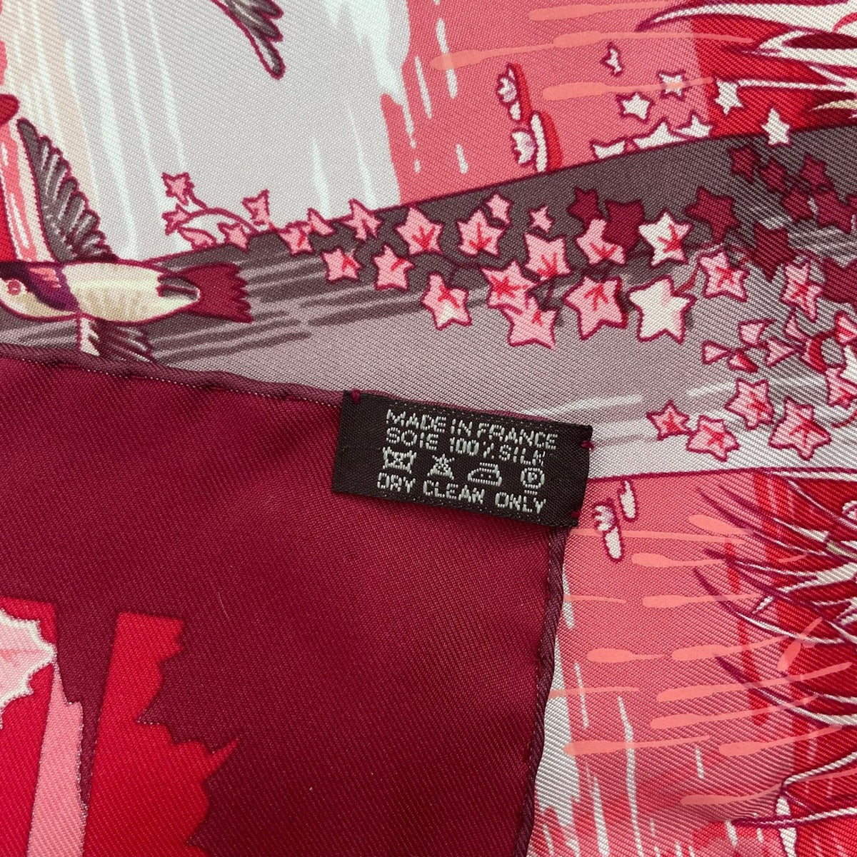 Hermes Carre 90 New England Garden Red Scarf 100% Silk — view 10