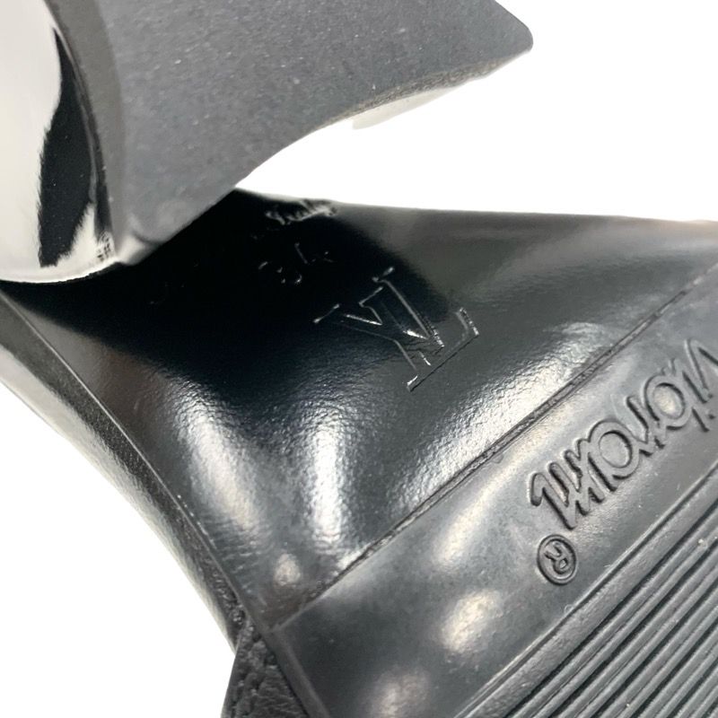 Louis Vuitton Stellar Line Sandals Shoes Leather Patent Black Gold Logo Strap