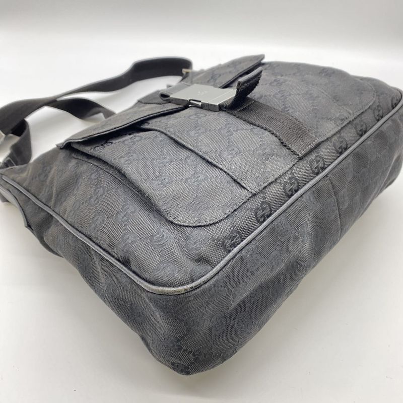 Gucci 131211 Shoulder Bag Crossbody Messenger GG Canvas Leather Black Ladies