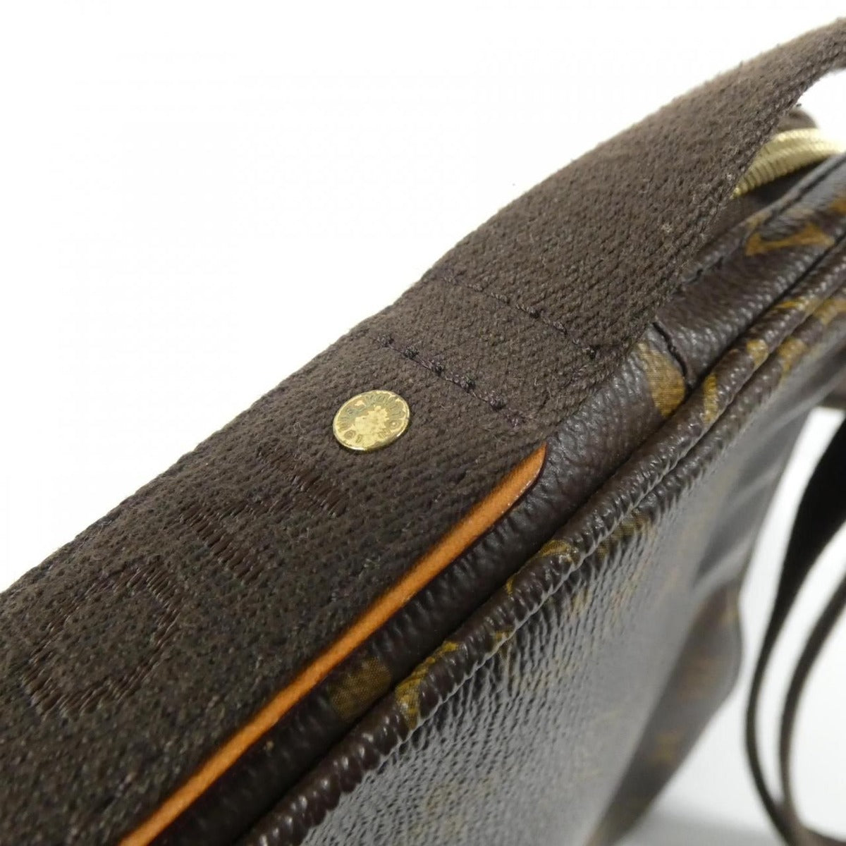 Louis Vuitton Monogram Trotteur Boble Shoulder Bag — view 5