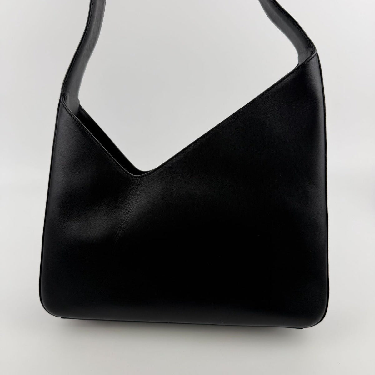 Prada Shoulder Bag Black Leather Vintage — view 4