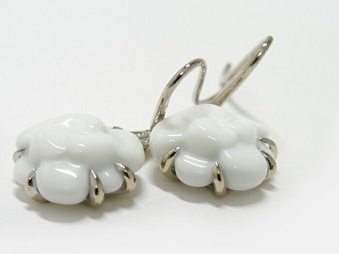Chanel Earrings Camellia Swing Drop 750wg 18K White Gold White Togo Old Diamond