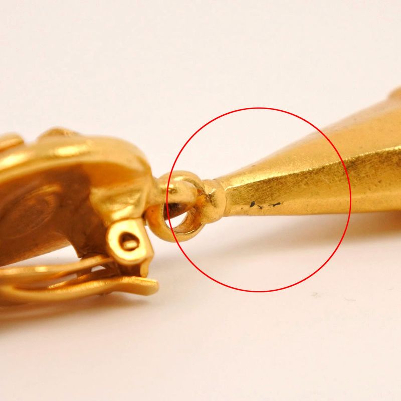 Chanel Swing/coco Mark Gold Plated 96P Ladies 29.8g Earring