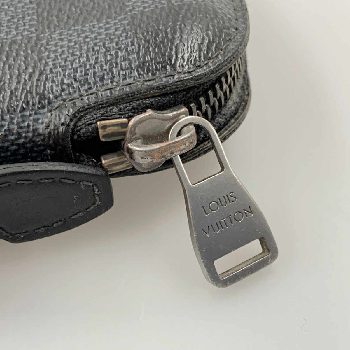 Louis Vuitton Damier Cobalt Atoll Travel Case Multi Case N63222 Black