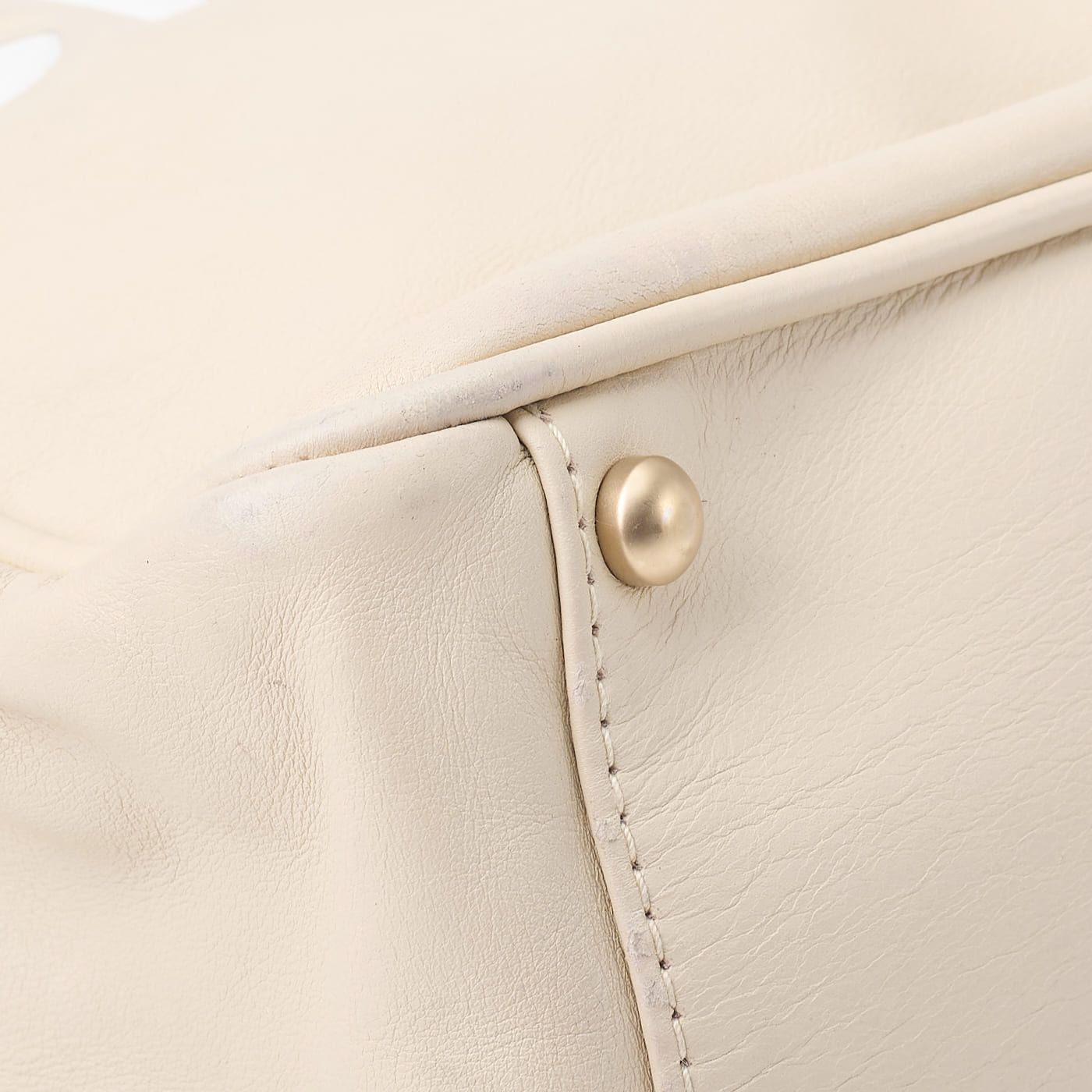 Chanel Camellia Line Tote Bag Lambskin Ivory With Gold Hardware Ladies Bag