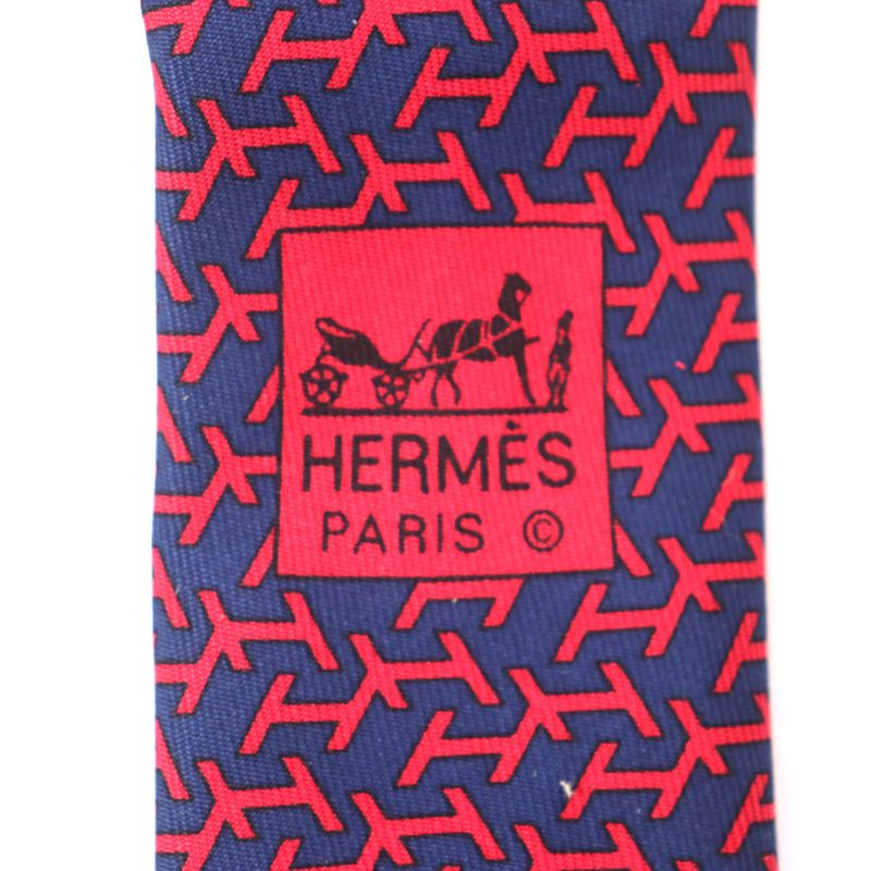 Hermes 100% Silk Marine/rouge Clavat H Motif All-over Pattern Tie Made In