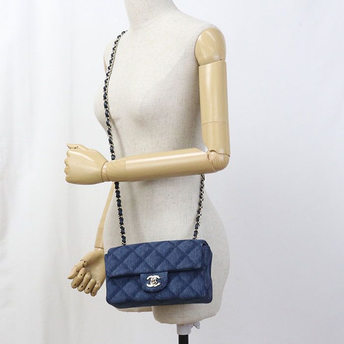 Chanel Chain Matelasse Crossbody Shoulder Bag Denim Eun7hue1 Ladies