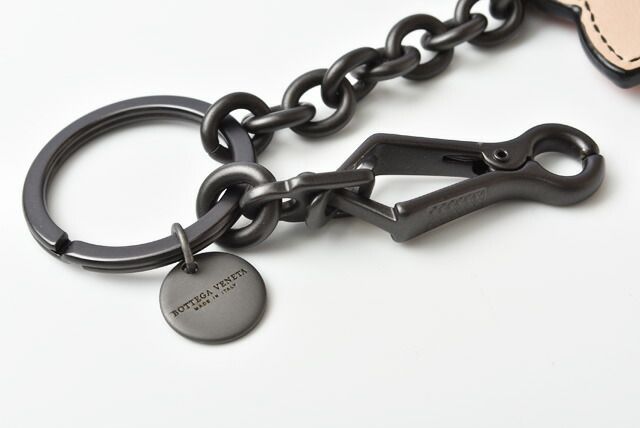 Bottega Veneta Key Ring Key Holder Bottega Veneta Bagcharm Cat Hibiscus Peach
