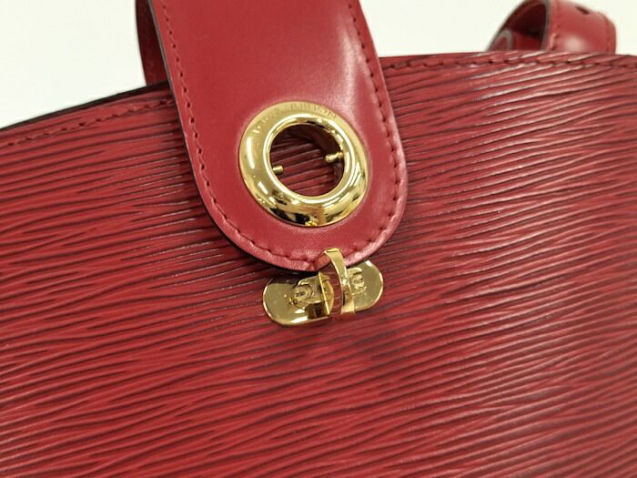 Louis Vuitton Cluny Shoulder Bag Epi Leather Red M52257