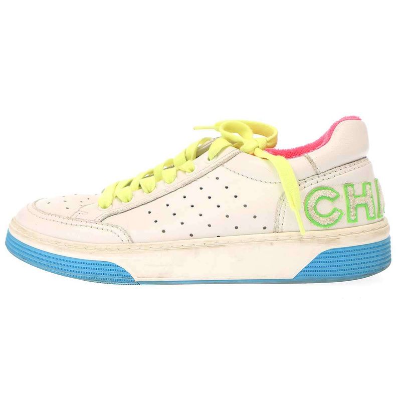 Chanel Logo Patch Low Cut Sneakers G35934 White 37