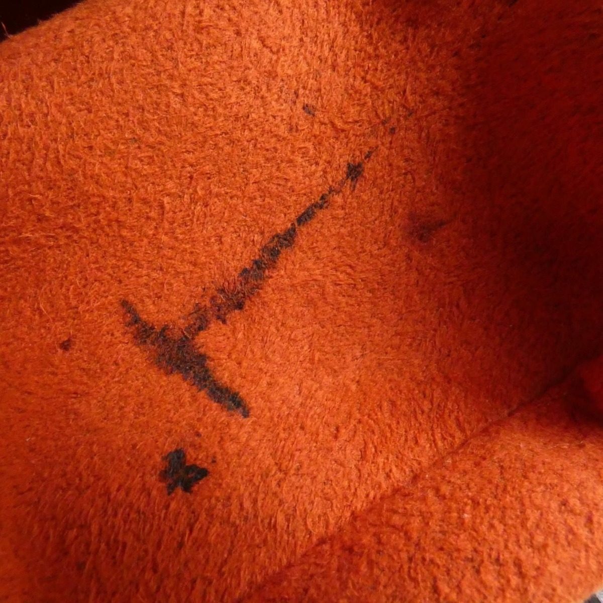 Louis Vuitton Damier Manosque PM Bag Jacket — view 10