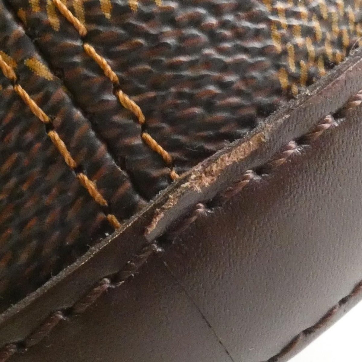 Louis Vuitton Damier Manosque PM Bag Jacket — view 4