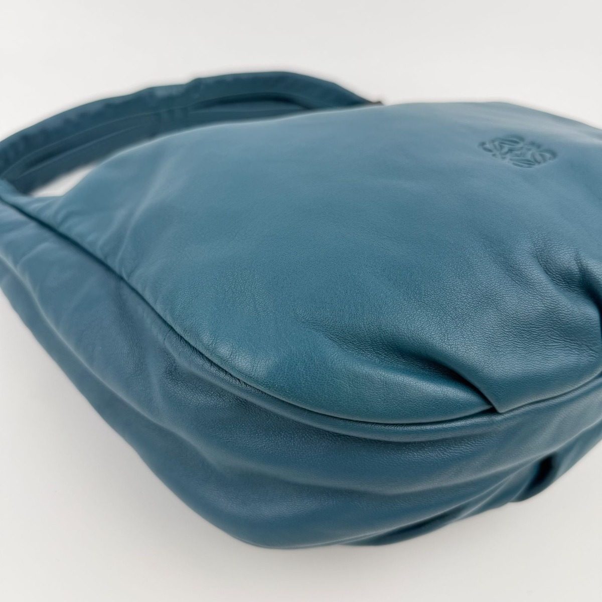 Loewe Anagram Nappa Shoulder Bag Blue Leather Vintage — view 8