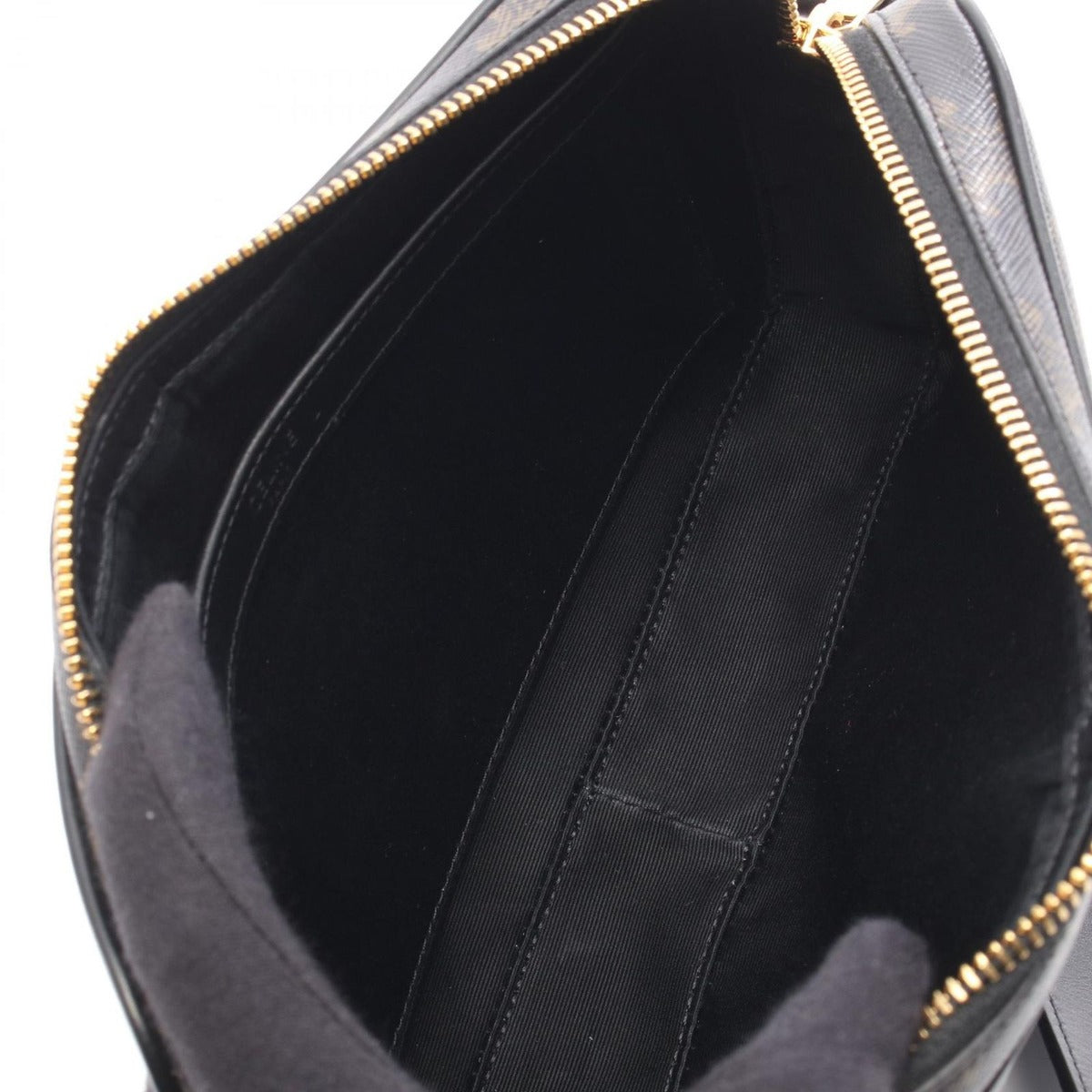 Celine Shoulder Bag Triomphe Black — view 3
