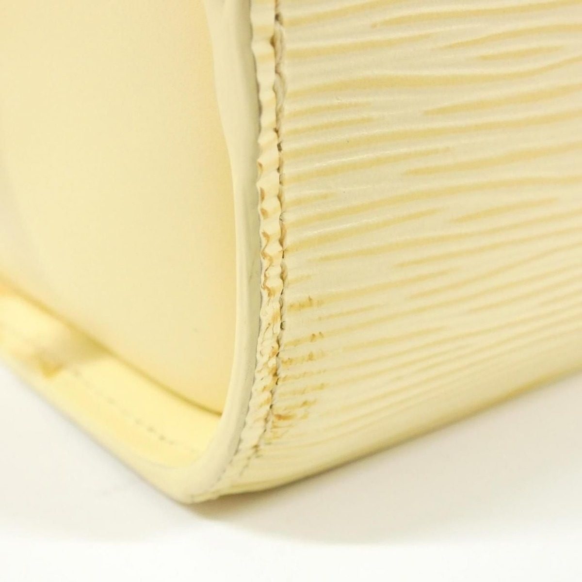 Louis Vuitton Epi Pont Neuf Bag — view 5