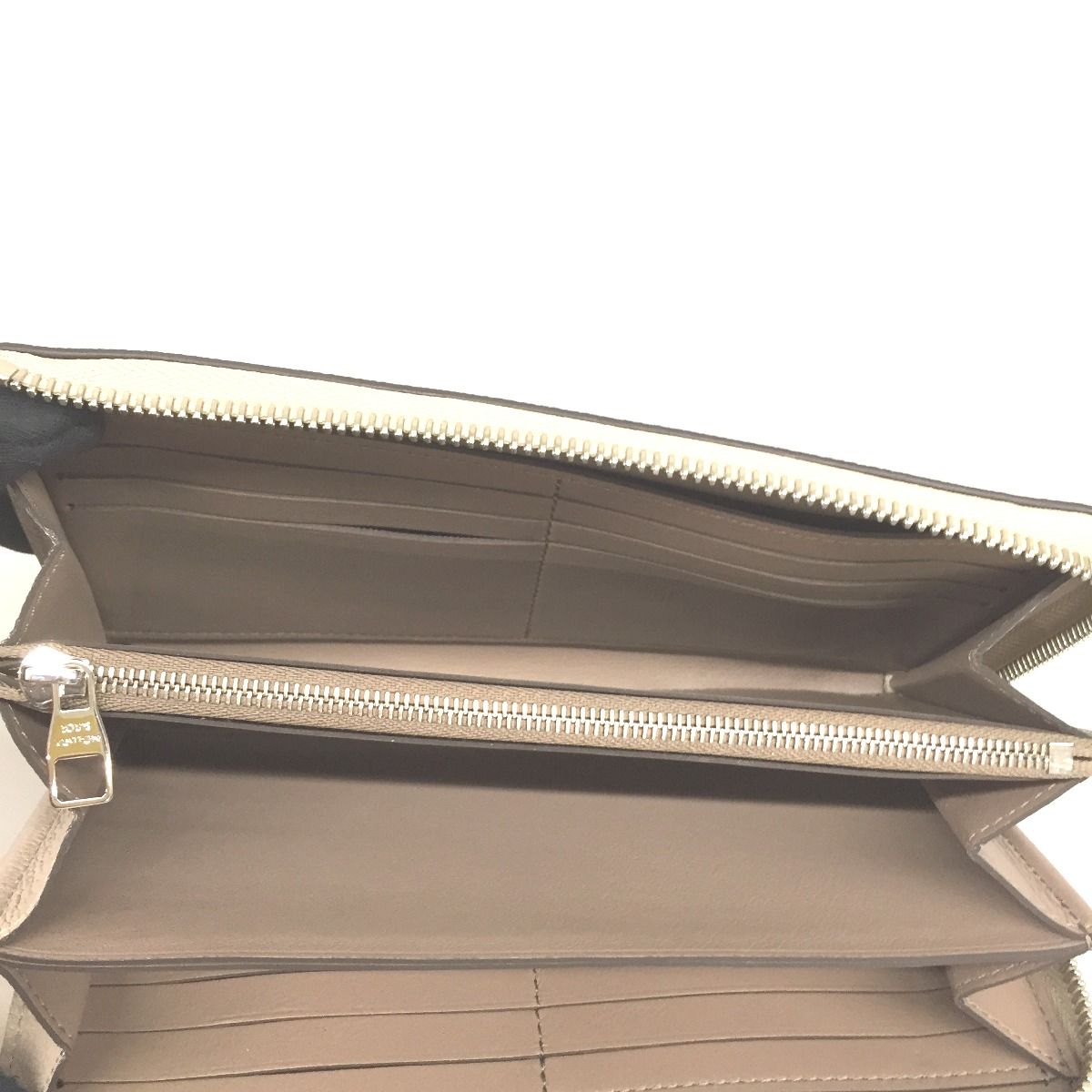 Louis Vuitton Round Zipper Long Wallet