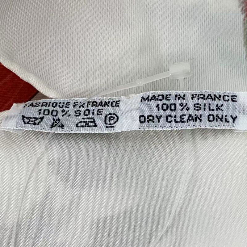 Hermes Carre 90 Tourbillon Falling Leaves Swirl Scarf Silk White