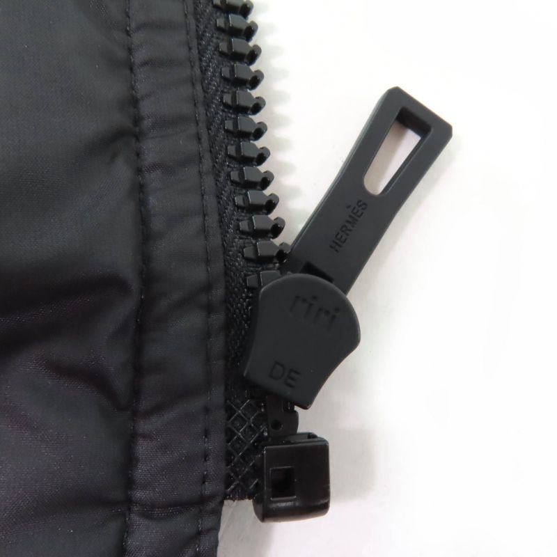 Hermes 23AW 3h0156da Long Quilted Vest Rubber Serie Patch Down Vest Black 40