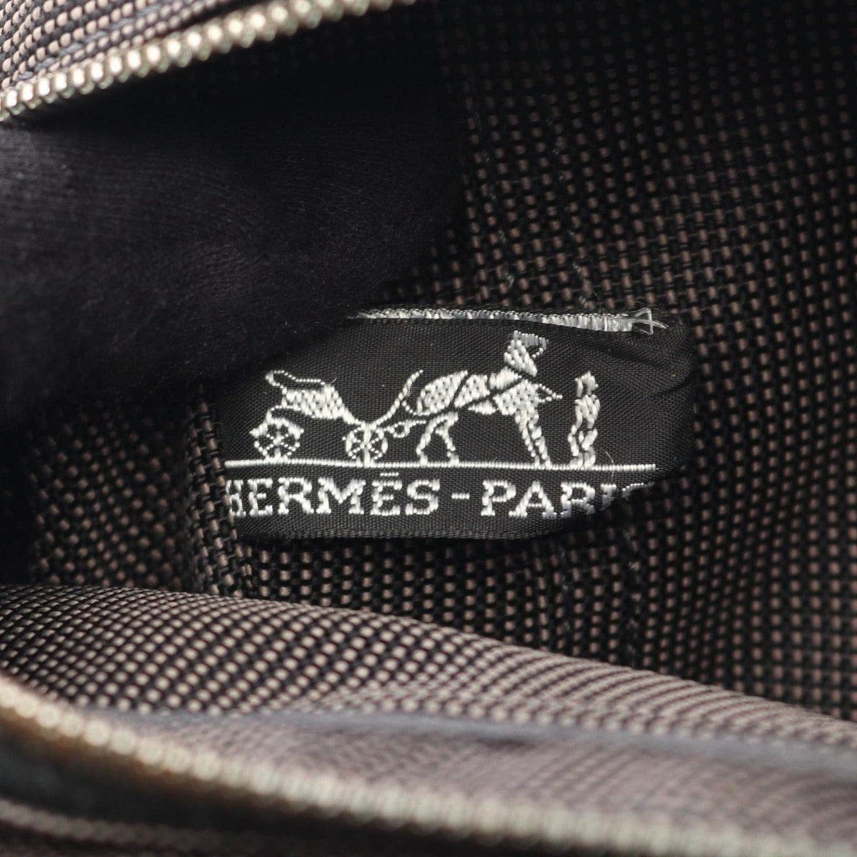 Hermes Tote Her Line PM Gray Canvas B — view 4