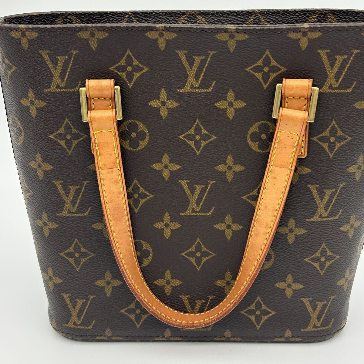 Louis Vuitton Vavin PM Tote — view 11